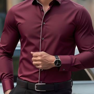 Muška uska košulja s jedinstvenim detaljima gumba, klasični retro