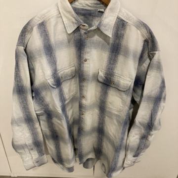 Proljetna muška košulja