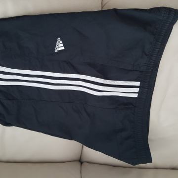 Adidas kupace hlace vel L