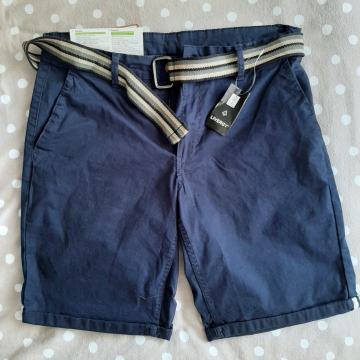 Nove BERMUDE vel. 50