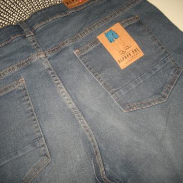 MUŠKE TRAPER BERMUDE VEL. L - NOVO