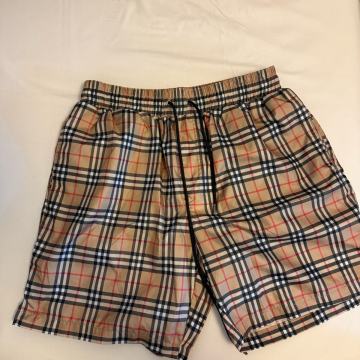 BURBERRY MUŠKI KUPAĆI (M)-NIKAD NOŠENE (S ETIKETOM)