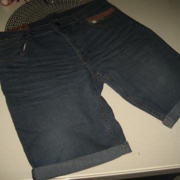 MUŠKE TRAPER BERMUDE VEL. L - NOVO