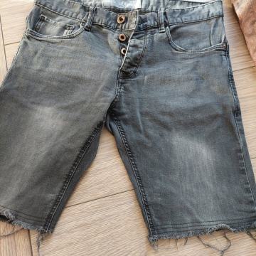 " S OLIVER"  KRATKE HLAČE " - VELIČINA 46