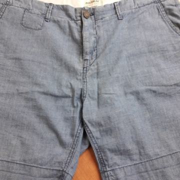 KRATKE HLACE PULL&BEAR vel L