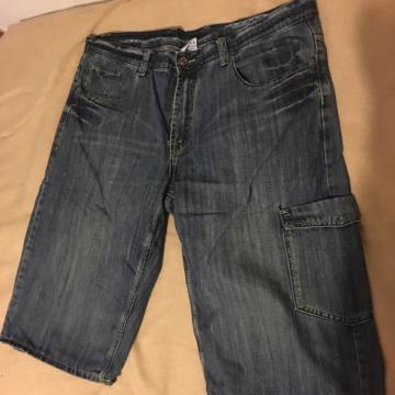 Kratke hlače traperice w42