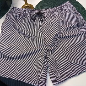 SIVI ŠORC-BERMUDE- KRATKE HLAČE VEL. L/XL - NOVO