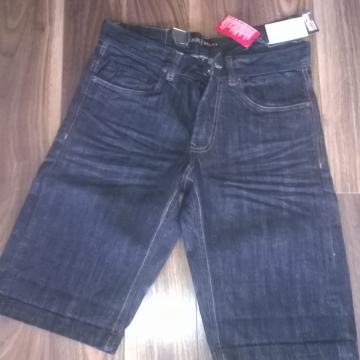 muške kratke hlače xs vel 168 bermude