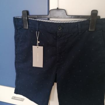 Kratke muške hlače vel.44