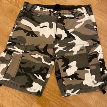 MUŠKE ARMY KRATKE HLAČE SAIGON