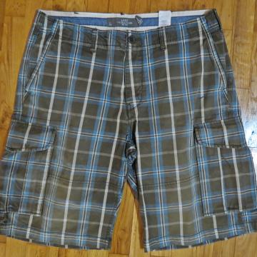 Muške kratke hlače. BR 36