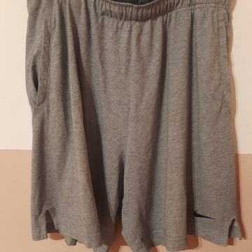 Muške kratke pamučne hlače  Nike