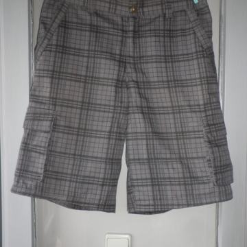 MUŠKE LAGANE PAMUČNE BERMUDE XL W 46 / 48