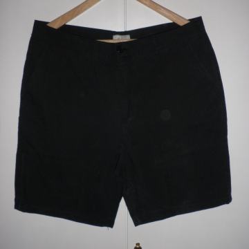 MUŠKE PAMUČNE KRATKE HLAČE / BERMUDE 52