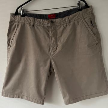 s'OLIVER KRATKE HLAČE VEL. 36