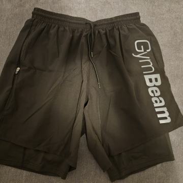 Prodajem muške sportske hlačice