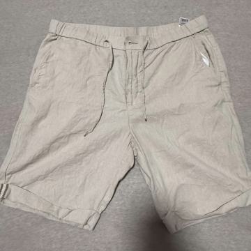 Prodajem Reserved kratke hlače s dodatkom lana Bež boje