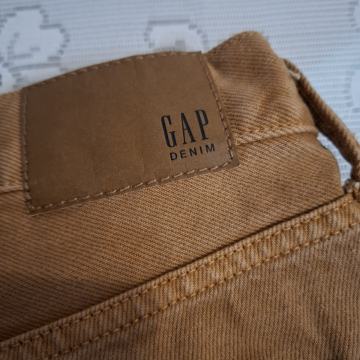 Nove smeđe kratke hlače GAP