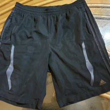 šorc adidas