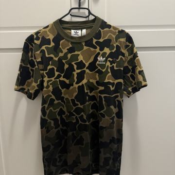 Adidas originals kratka majica