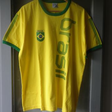BRAZIL - MUŠKA LAGANA PAMUČNA MAJICA DRES L / XL