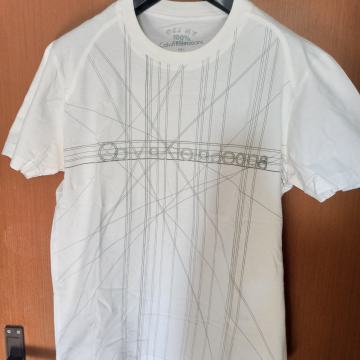 Calvin Klein muška majica kratkih rukava veličine L na M