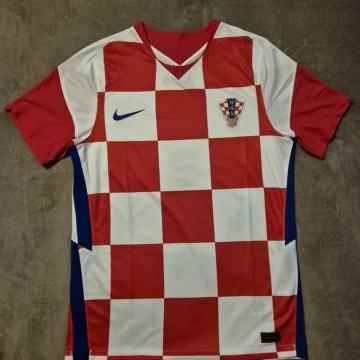 Dres Hrvatske nogometne reprezentacije Nike M 2020