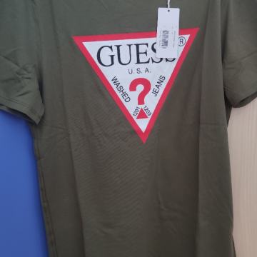 Nova Guess muška majica s etiketom