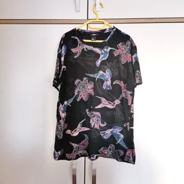 H&M muška crno šarena pamučna majica broj M -  motiv - ptice