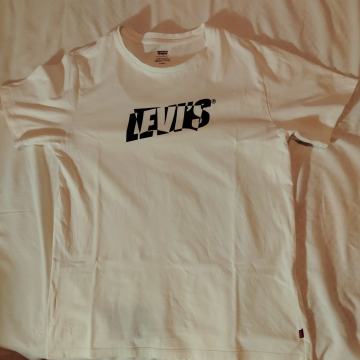 Levi's majica kratkih rukava velicina S