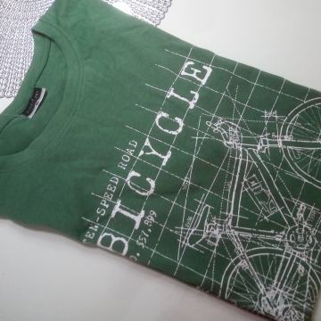 MAJICA KRATKIH RUKAVA VEL.XL i VEL. M - NOVO