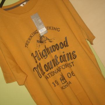 MUŠKA MAJICA VEL.M/L NOVO