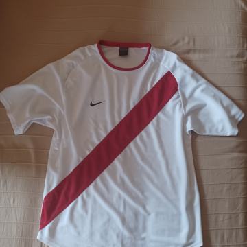 Muški sportski dres ratkih rukava Nike veličine M