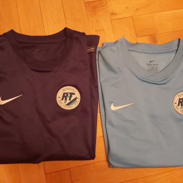 Nike Kratka Djecja Majica  vel:XS 2kom