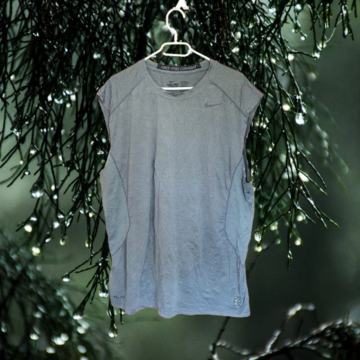 Nike Pro Combat siva majica veličina XXL