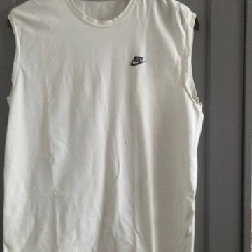 Nike sportska majica, M