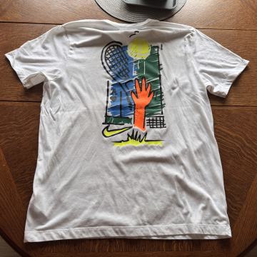 Nike Tenis Retro Vibrant Majica vel.L