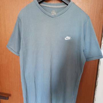 Nike vintage muška majica kratkih rukava veličine M