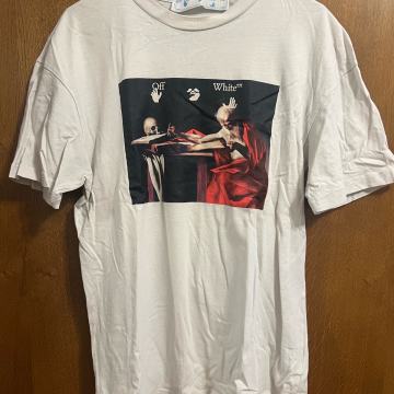 Off white t-shirt