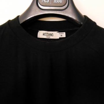 Super cijena // MOSCHINO // dizajnerska majica