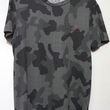 Super cijena // EMPORIO ARMANI // dizajnerska majica za trening