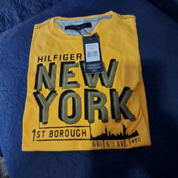 TOMMY HILFIGER
