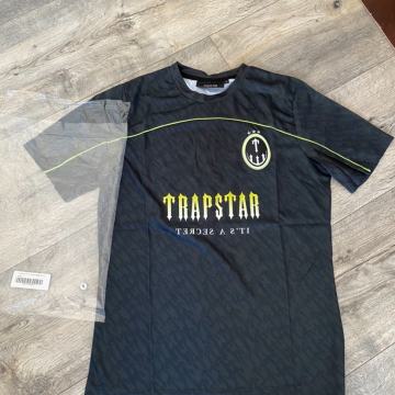 Trapstar dres
