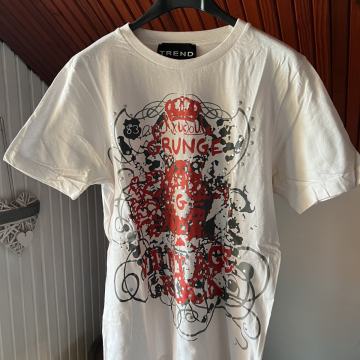 TREND Muska Kratka Majica vel:M