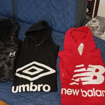 3 muške dukse za 40 eura