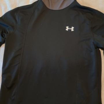 ,,U.A. Run - majica sa kapuljacom