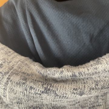 SUPERDRY MOUNTIN MAJICA - JAKNA VEL. S