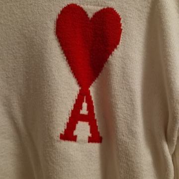 Ami in Paris sweater