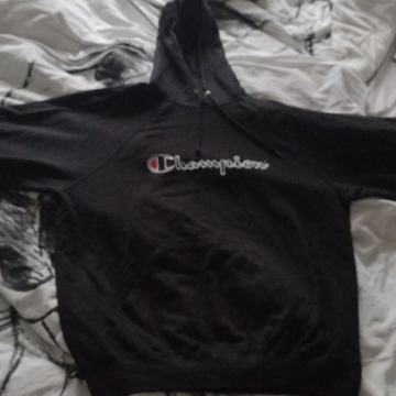 Champion® U S.A. ONLY CHAMPION AUTHENTIC ATHLETIC APPAREL WEARS THIS C