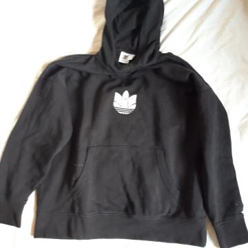 Duksa (L) adidas retro